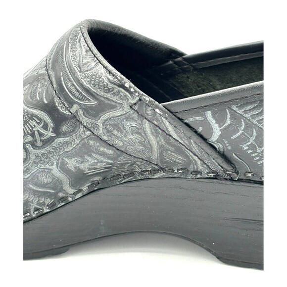 Dansko Professional Clog Black Antique Tooled Women's EU sizes 39‎ (US 8.5) EUC - Picture 14 of 16
